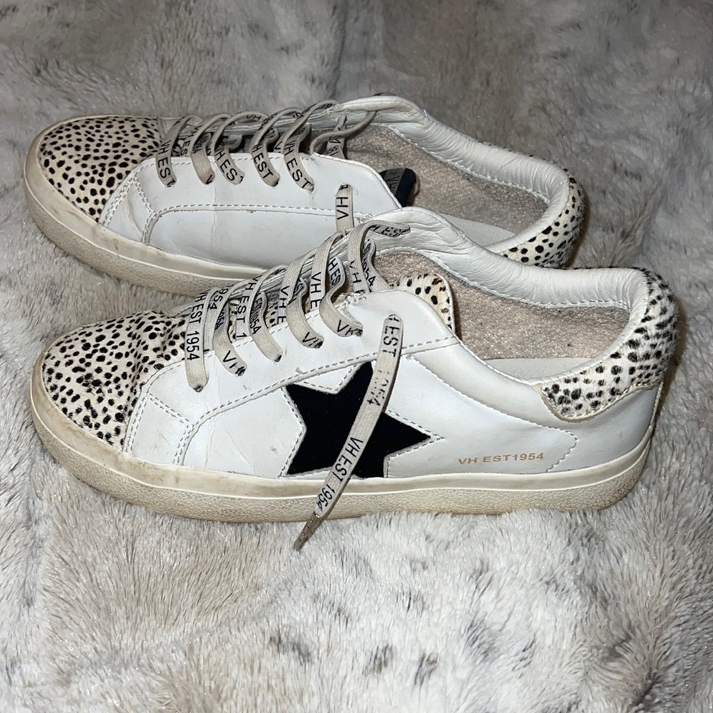 Vintage Havana Sneakers